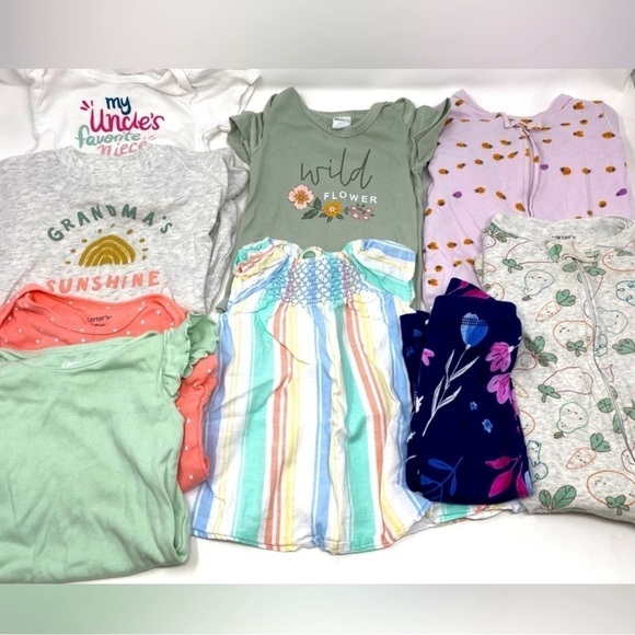 Baby Girl 9 Month Clothing Bundle - Picture 1 of 7